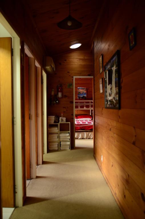 Tony'S Lodge Turangi Esterno foto